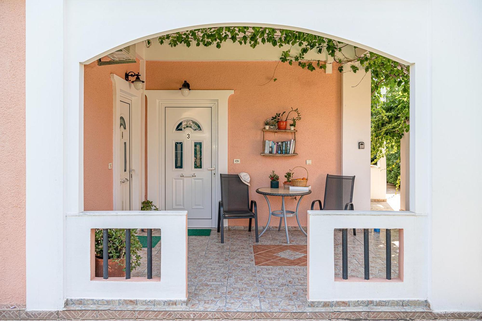 Elena Seafront Luxury Apartments Almirida Værelse billede
