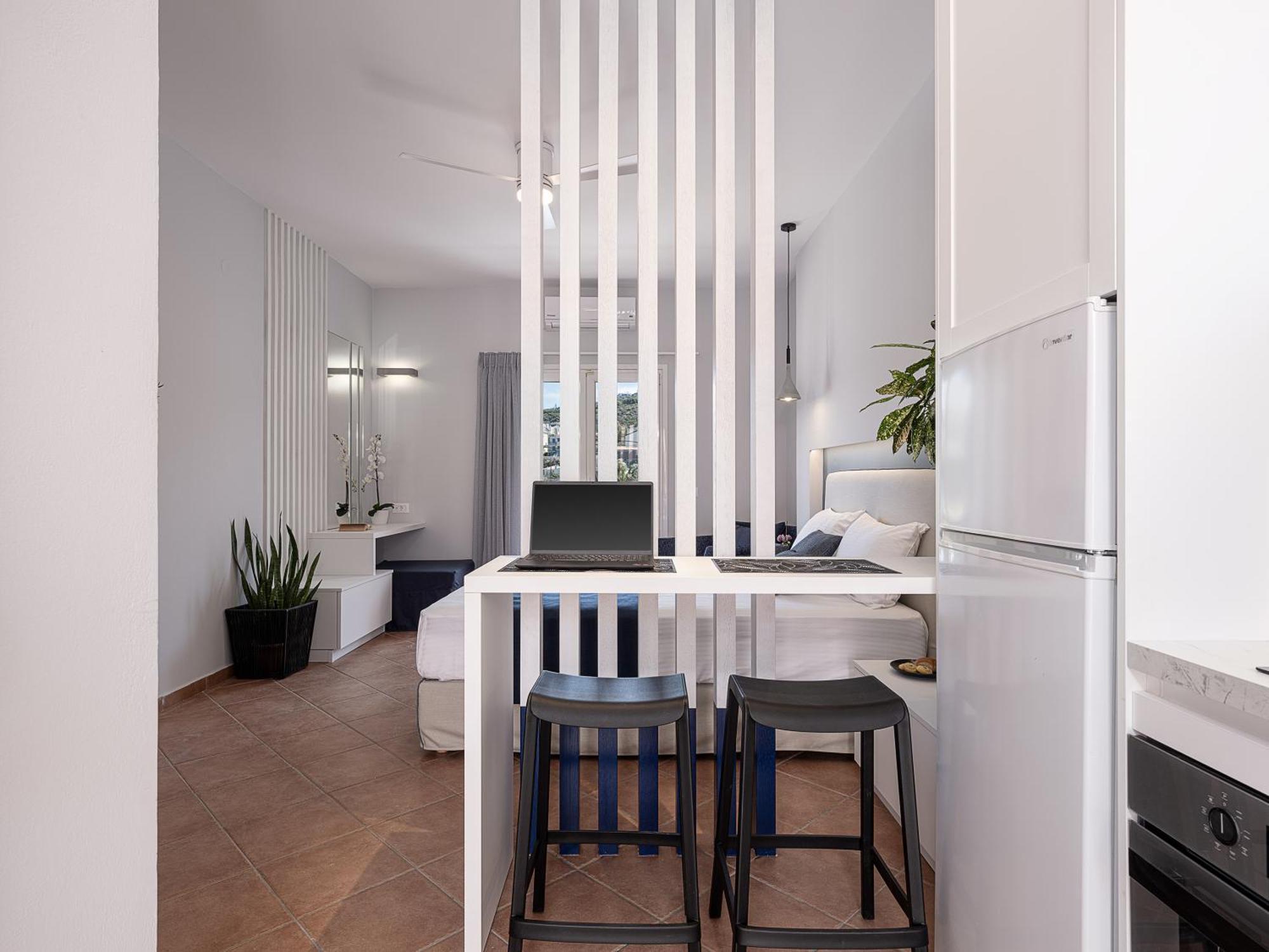 Elena Seafront Luxury Apartments Almirida Eksteriør billede