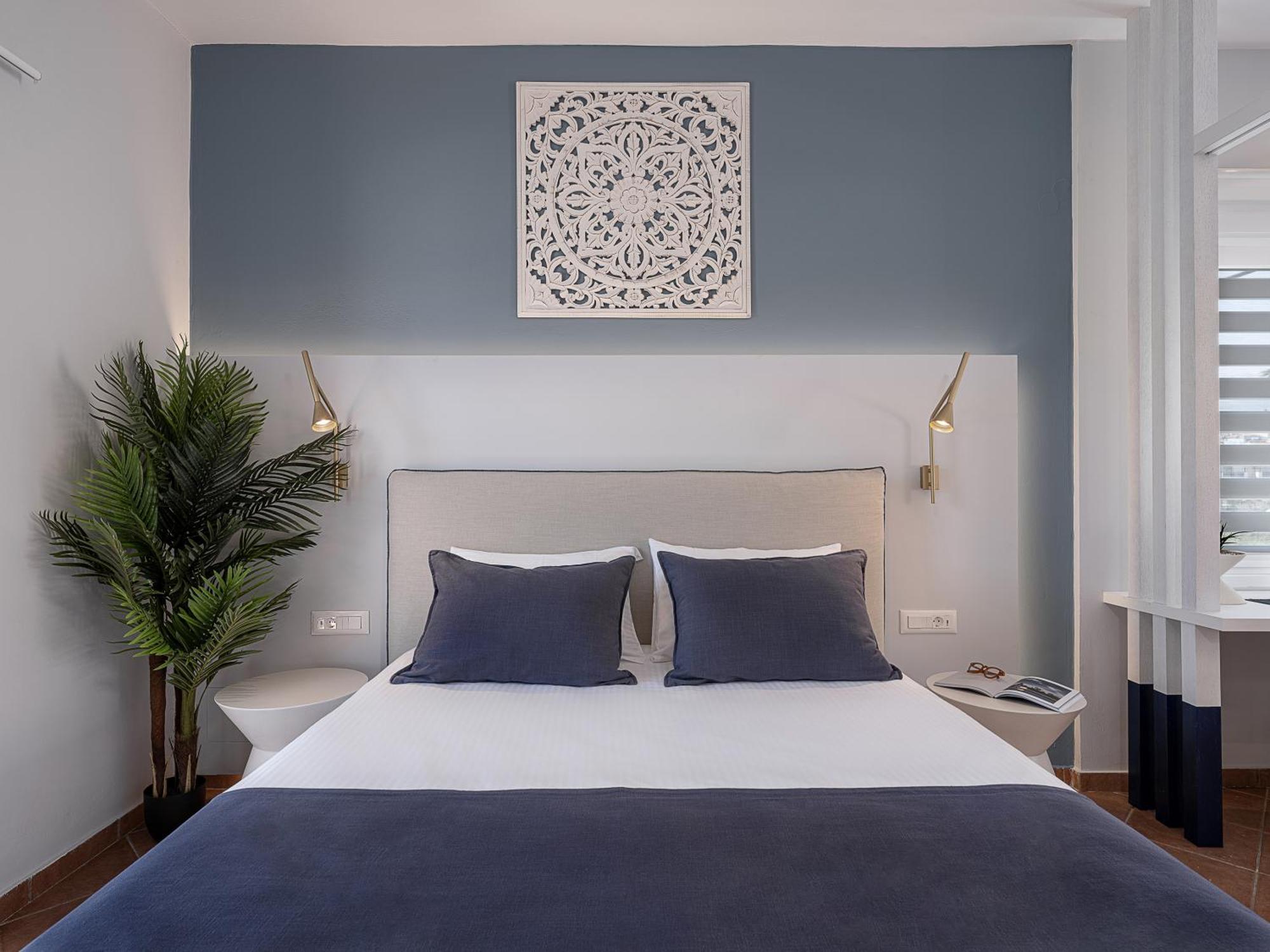 Elena Seafront Luxury Apartments Almirida Eksteriør billede