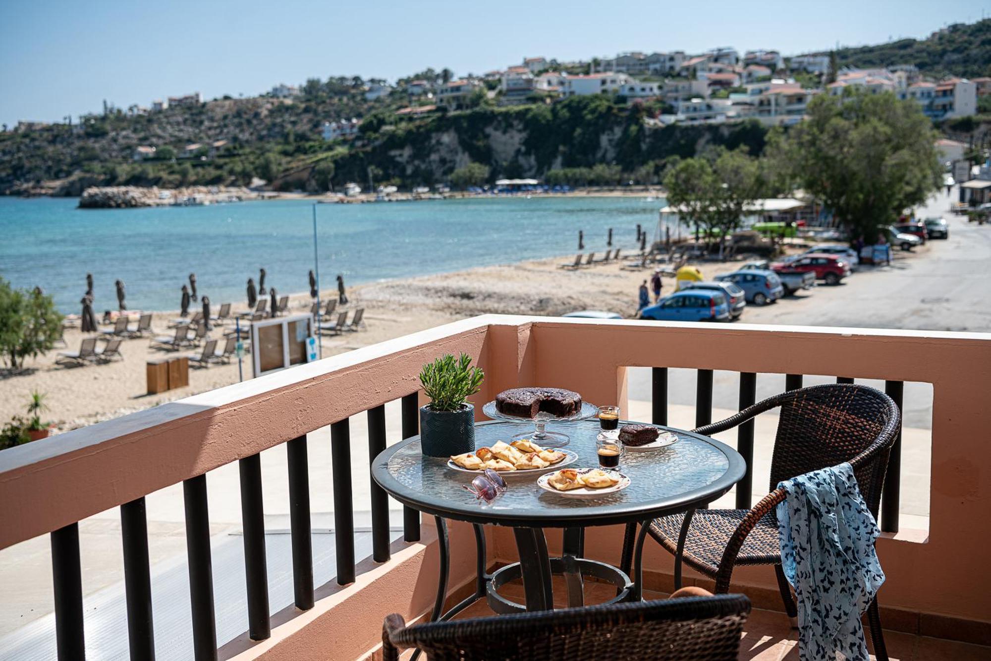 Elena Seafront Luxury Apartments Almirida Eksteriør billede